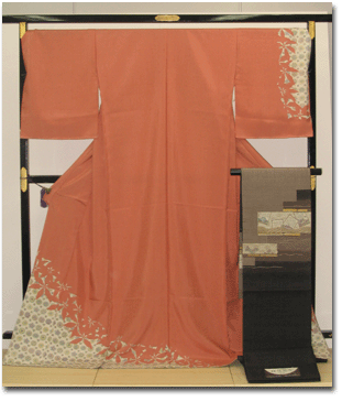 袋帯 手彫木版染 手染め 作家 佐伯武晴 孔雀 黄茶 ベージュ 中古 ひどい 